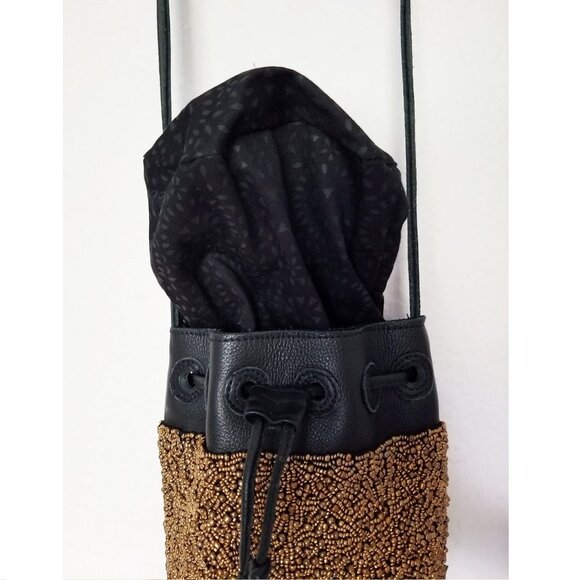 buy f7 helmet Schutt Air Drag_3-4 kg S impact layer absorbs Color:RATTAN PRINT|ROCKY BROOK In-Depth Bellroy Flip Case